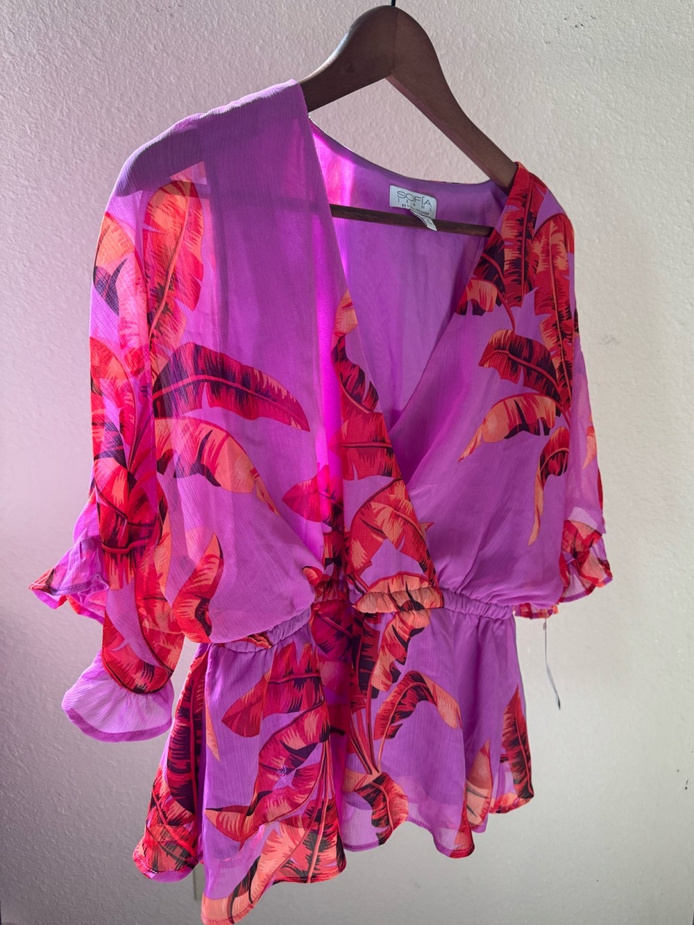 NWT Sofia by Sofia Vergara Purple and Red Leaf Print Peplum Blouse